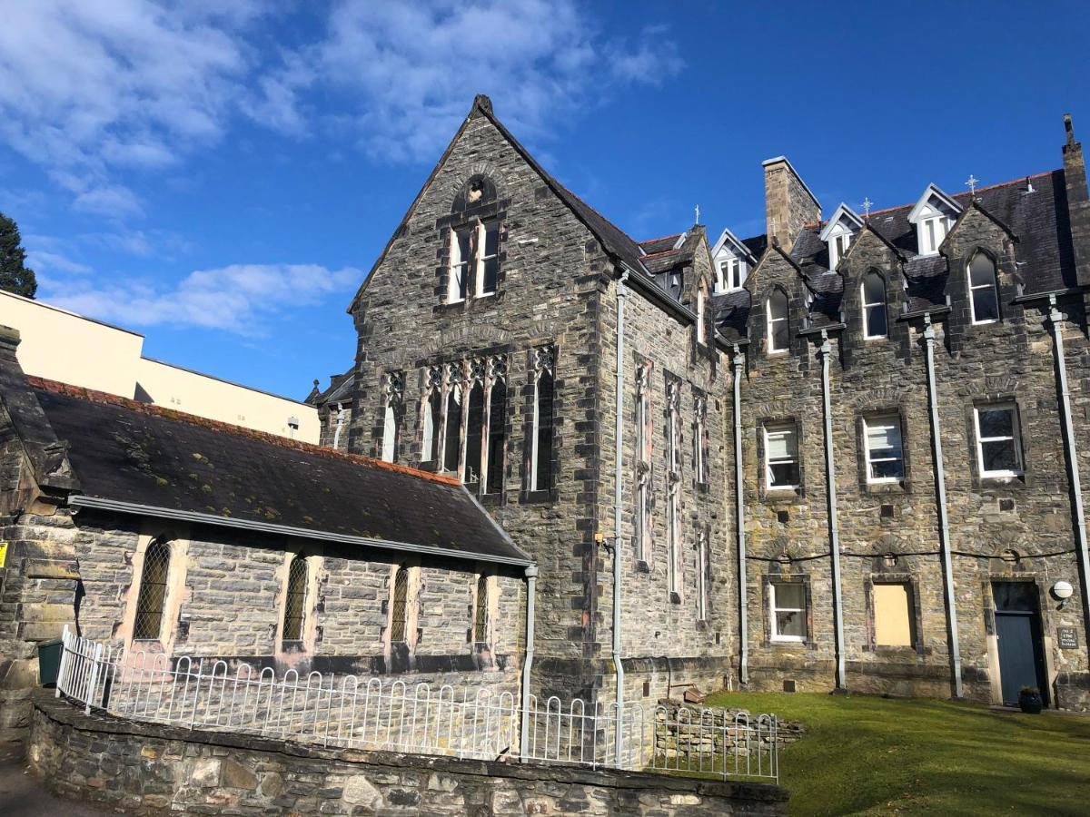 Loch Ness Moat House Apartments Fort Augustus Ngoại thất bức ảnh