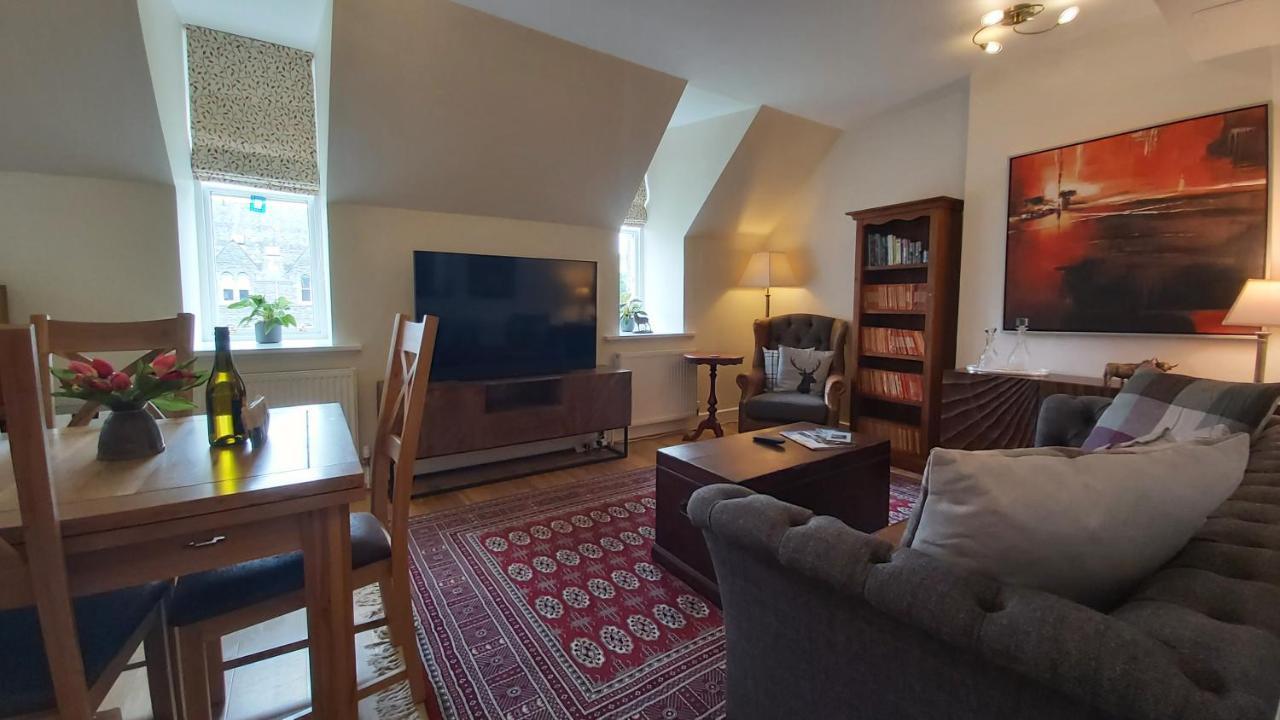 Loch Ness Moat House Apartments Fort Augustus Ngoại thất bức ảnh